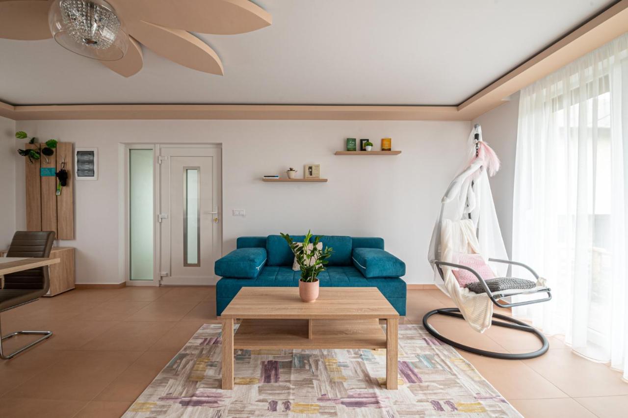 Roze Blue Design Apartments Csopak Exterior foto
